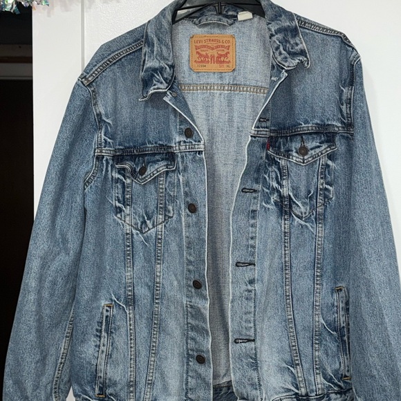 Levi's Other - Levi's Denim Jacket XL Men’s